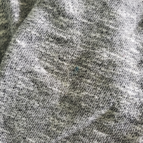 PINK Grey sweater - Picture 4 of 6